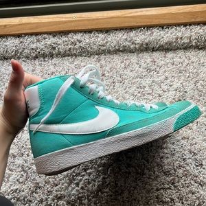 COPY - Nike Blazers Suede Green & Varsity Purple